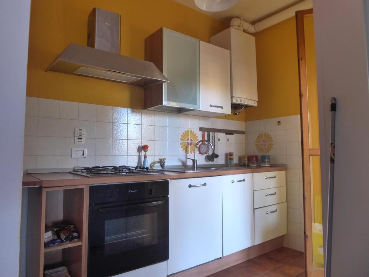 Appartement La Casa Di Tina à Vintimille Extérieur photo